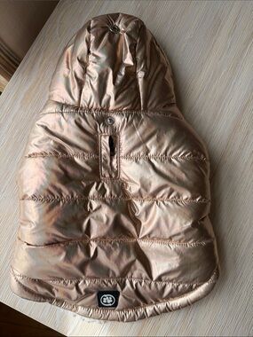 🐶 Brand new Metallic Rose Gold Small Dog Puffer Jacket with Hood🐶